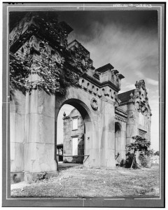 Mount Moriah Cemetery Gatehouse and Building